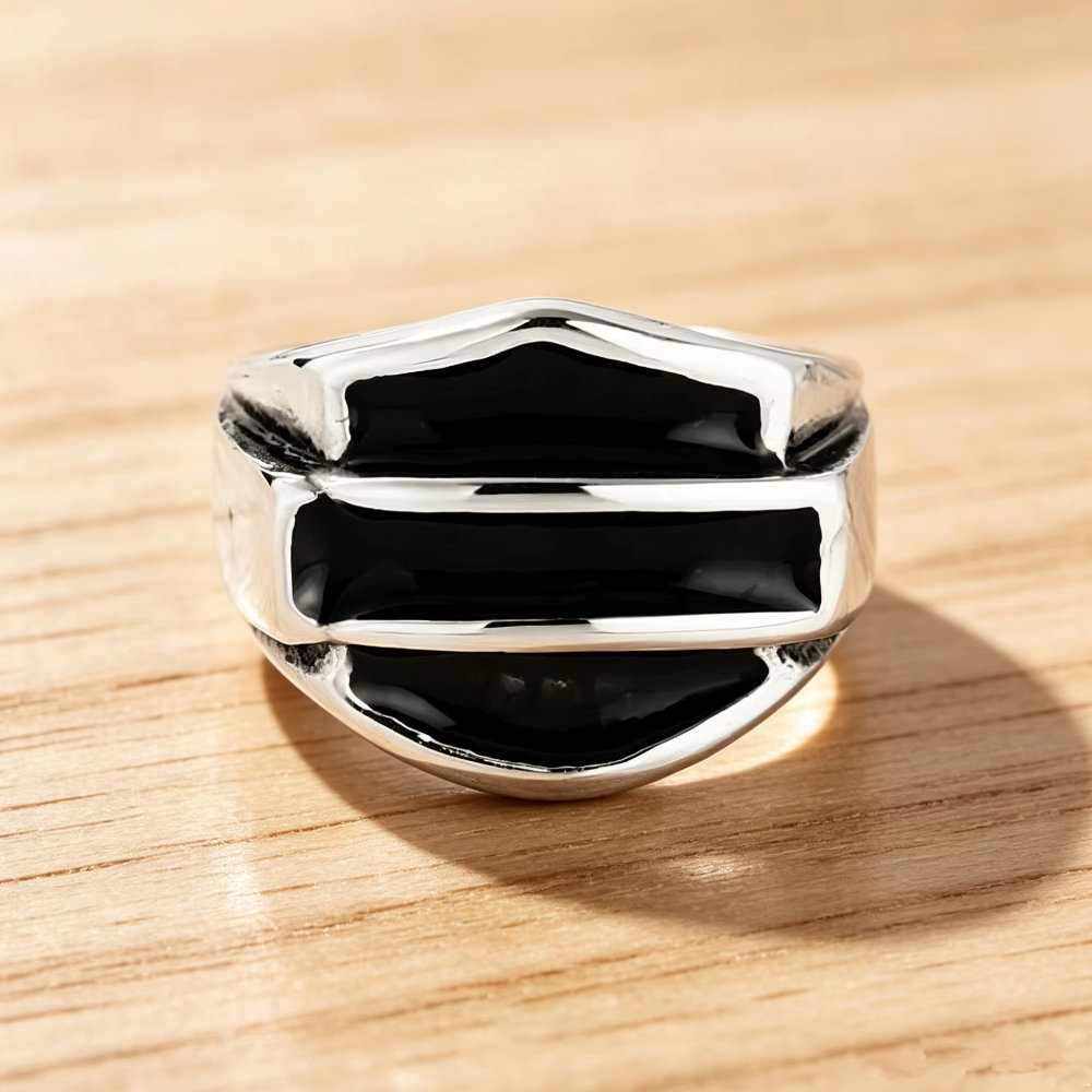 blackring5.jpg